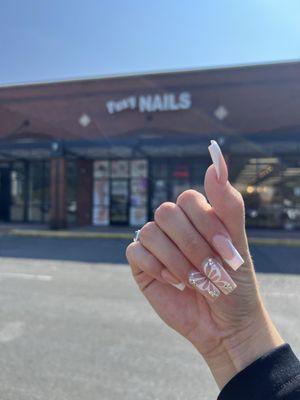 Foxy Nail Salon