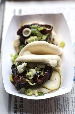 Rib and scallion bao buns for office lunch catering