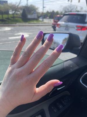 Gel color on acrylic tips