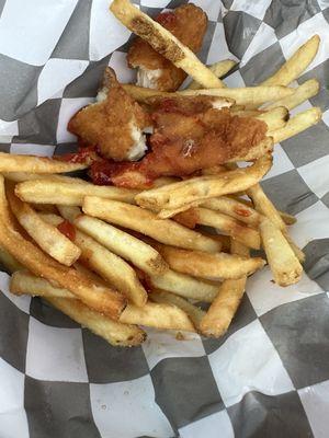 Chicken fingers and fries