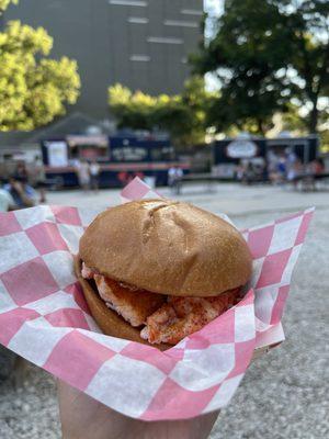 Lobster roll @ohcayeats