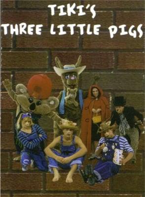 Tiki's Three Little Pigs stage show