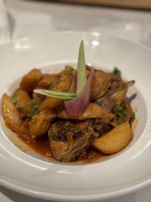 Kuurdak( roasted lamb with potatoes and onions)