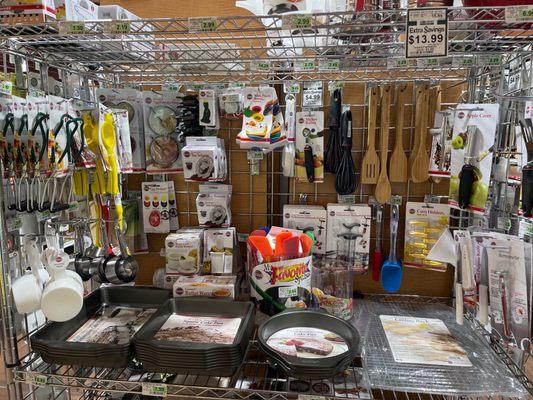 Nice end cap with plenty of kitchen gadgets