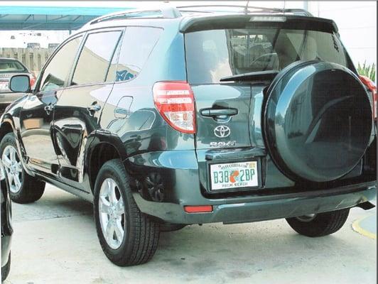 Toyota RAV 4 after it was fixed by Elite Paint & Body Shop