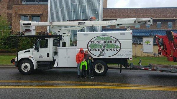 Pioneer Tree Service & Landscaping, Inc.