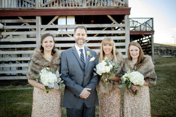 Bridesmaids bouquets - we wanted simple, but elegant, and they were perfect!