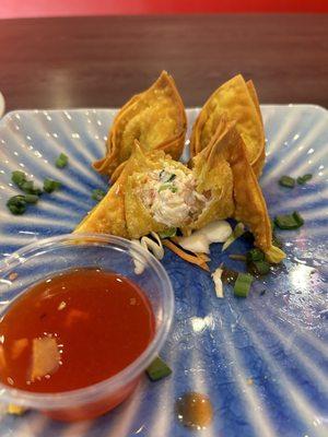 The best Crab Rangoon ever