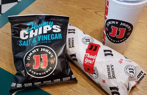 The JJ lunch combo: regular 8" sub, chips & drink for $8.50