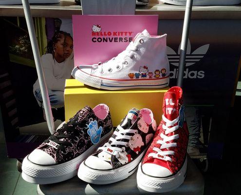 Hello Kitty /Converse collaboration available for a limited time!