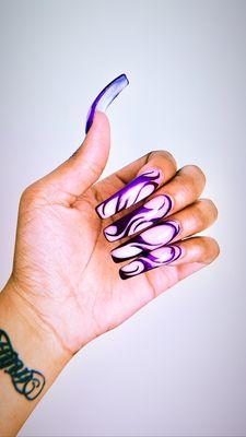 Q Nails