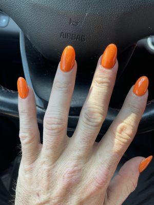 Orange nails!