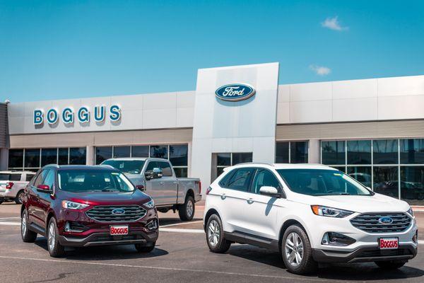 We have a great selection of Mid-Size to Full size Ford SUV's