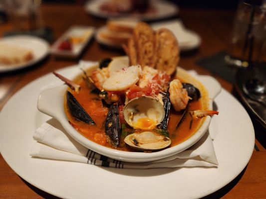 Ferrari 's Cioppino