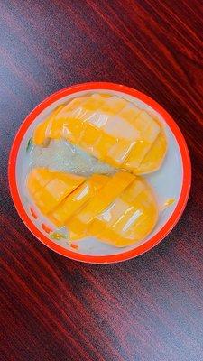 Mango sticky rice