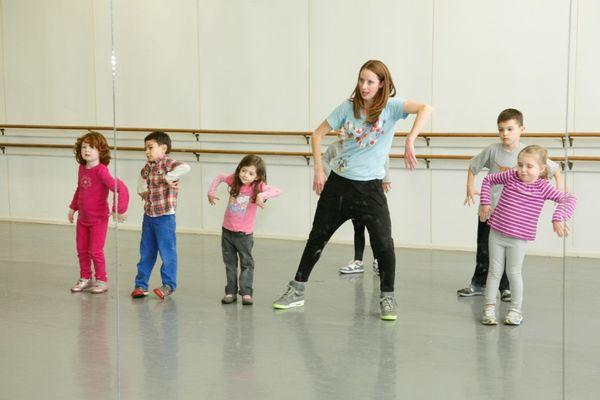 Children's Hip-Hop classes for ages 5-7.