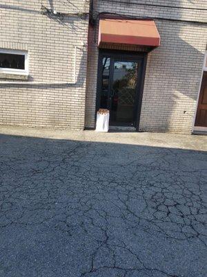 They get bread delivered early and it sits outside in the parking lot all morning in the sun. Gross and unsanitary.