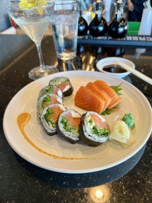 Latin Fire (but with regular salmon instead of smoked) & One order of salmon sashimi (3pcs)  Ginger martini