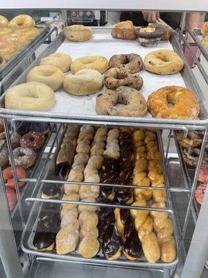 Bagels & donuts