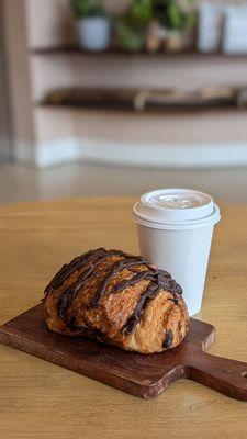 Chocolate croissant & a hot latte