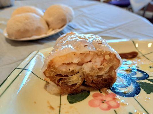 Hong Kong or HK Stuffed Noodle Roll with Shrimp