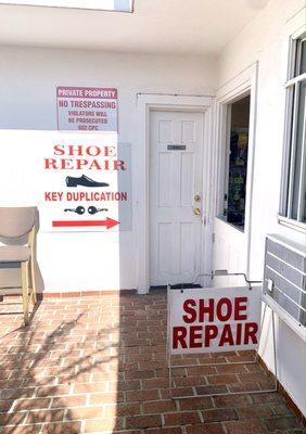 Charlie's Shoe Repair