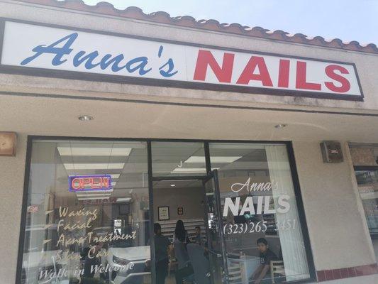 Anna's Nails in Monterey Park