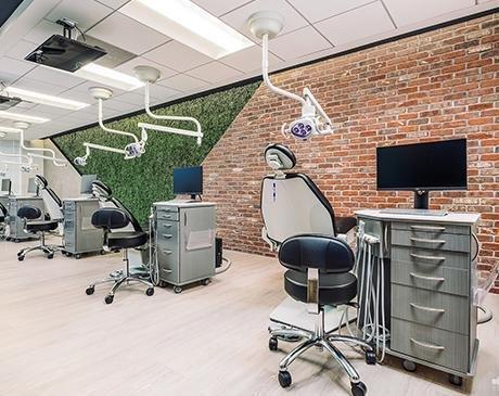 Procedure room in Falls Church, VA at Oasis Pediatric Dental Care & Orthodontics