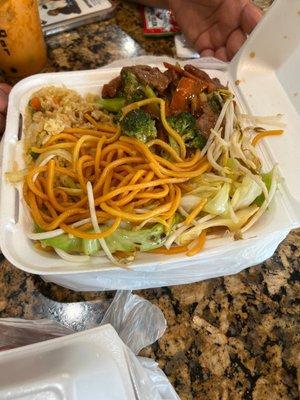 Beef and broccoli with chow mein and rice