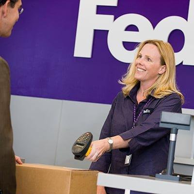 FedEx Ship Center