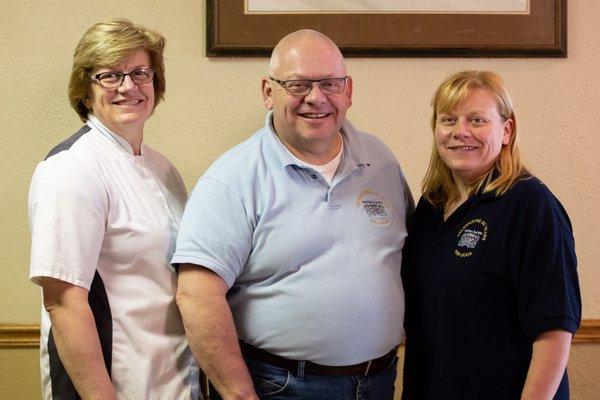 Caroline, Rick and Heidi Reinecker