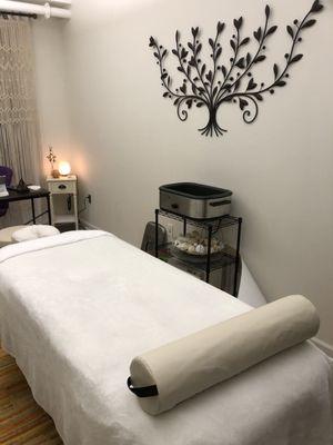 Massage therapist table