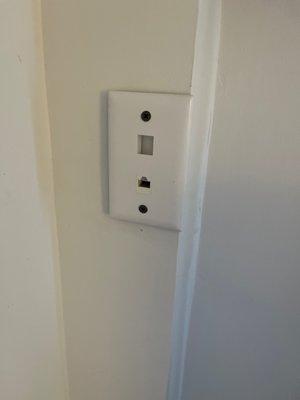 Ethernet wall jack