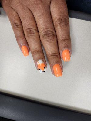 Gel set with design (fox drawing on both ring fingers)