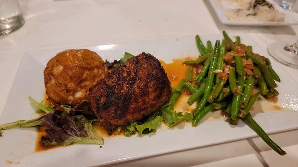 Crab cake and petite filet