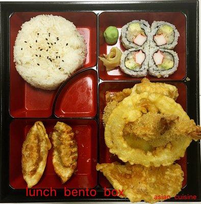 too many choice for bento box in the asian cuisine