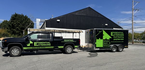 Essential Exteriors truck