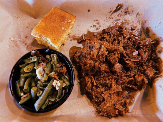 Chopped brisket combo w/ green beans & cornbread