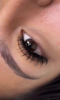 Wispy lash set