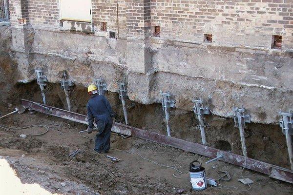 Foundation repair 

Field stone foundation repairs

Waterproofing

Drainage

Remodeling

Crack repairs