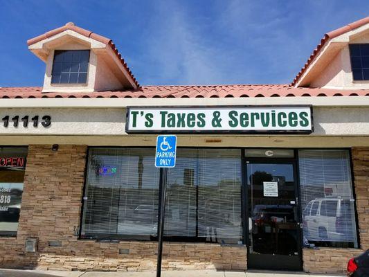 T's Taxes & Services