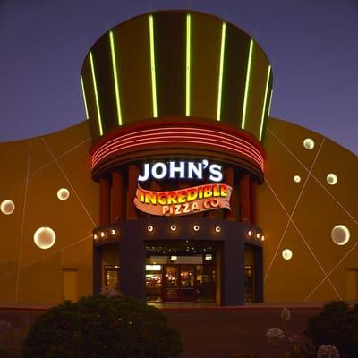 John's Incredible Pizza Company