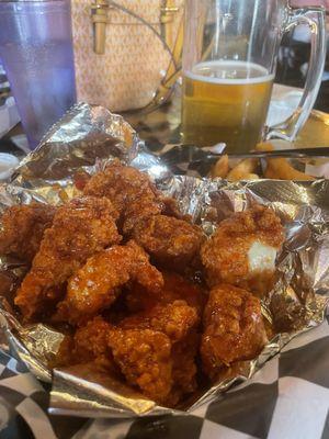 Sweet Thai boneless wings and fries