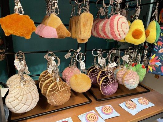 Mexican pastry keychains