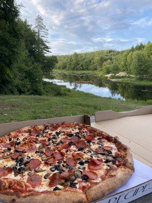 Pepperoni, mushroom and black Olivia pizza at McDowell Dam.