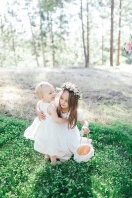 flower girls at Brice Station wedding