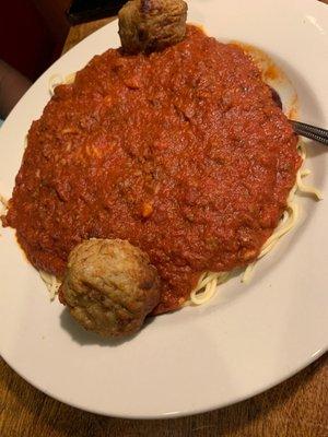 Classic spaghetti with meat sauce