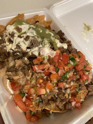 Nachos large with carne asada