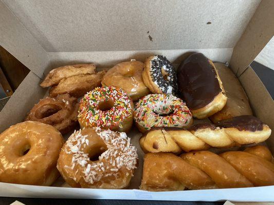 Regular Dozen Mixed Donut