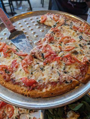 Gluten free (cauliflower crust) Margarita pizza